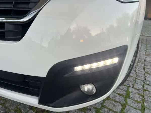 Peugeot Partner Partner 16 HDI 3 Lug 13