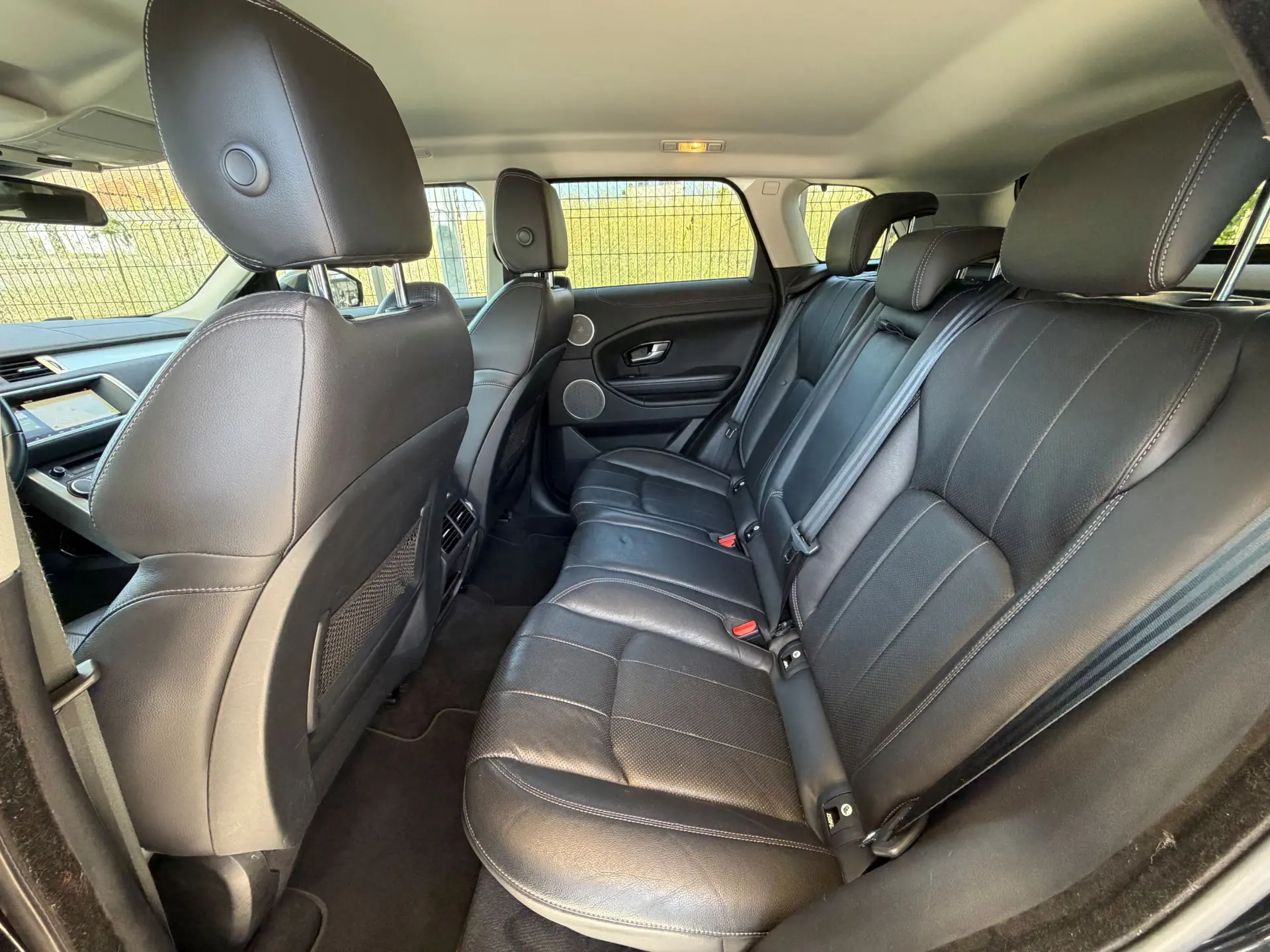 Land Rover Range Rover Evoque 2.0 eD4 SE Dynamic 35
