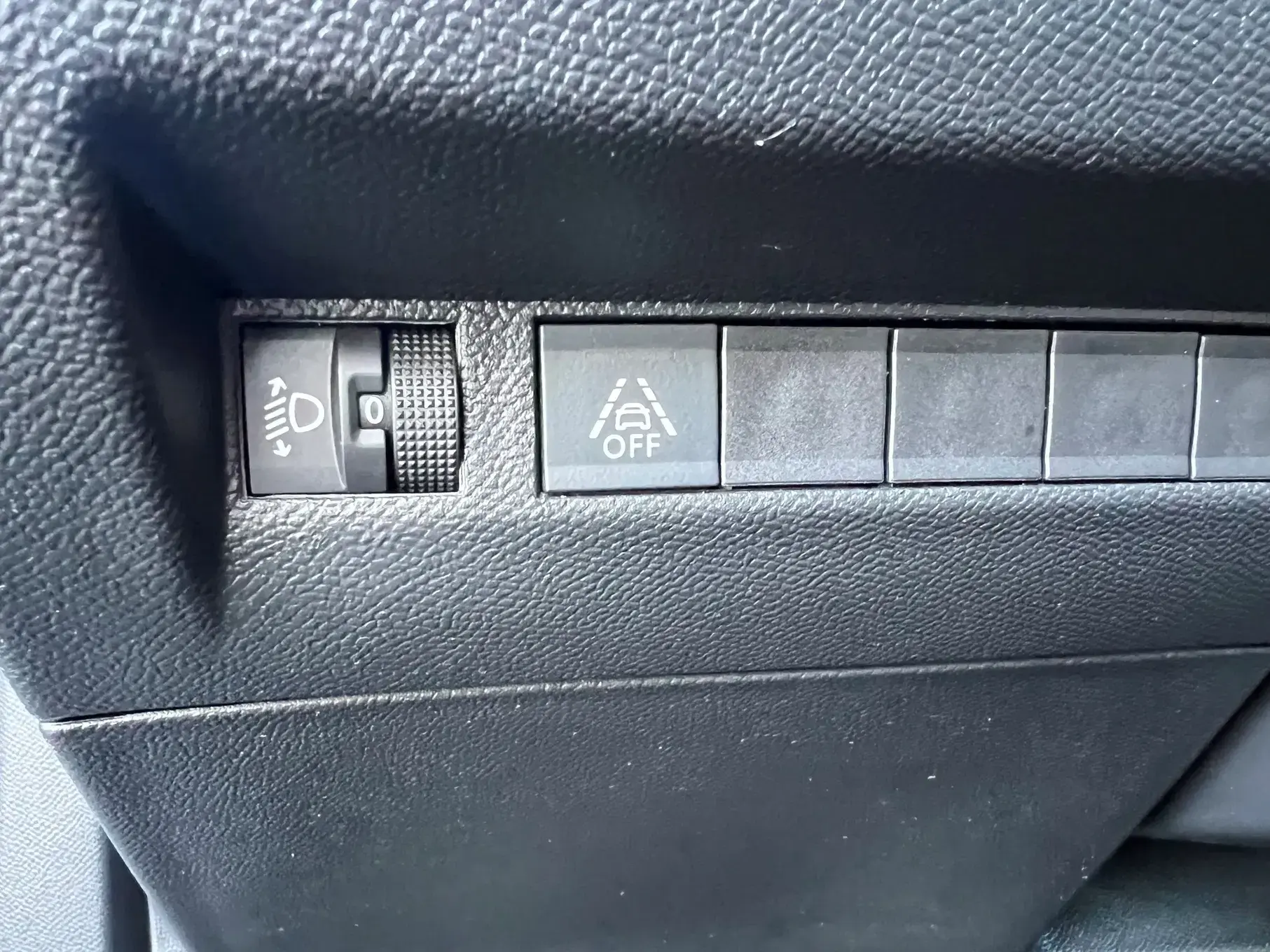 Peugeot 2008 PureTech 130 EAT8 Allure 39