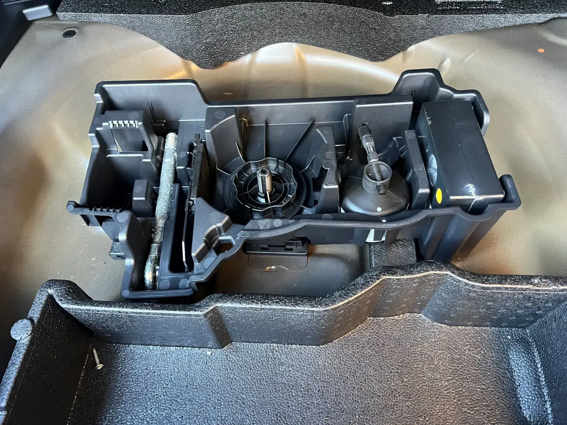 Peugeot 2008 PureTech 130 EAT8 Allure 47