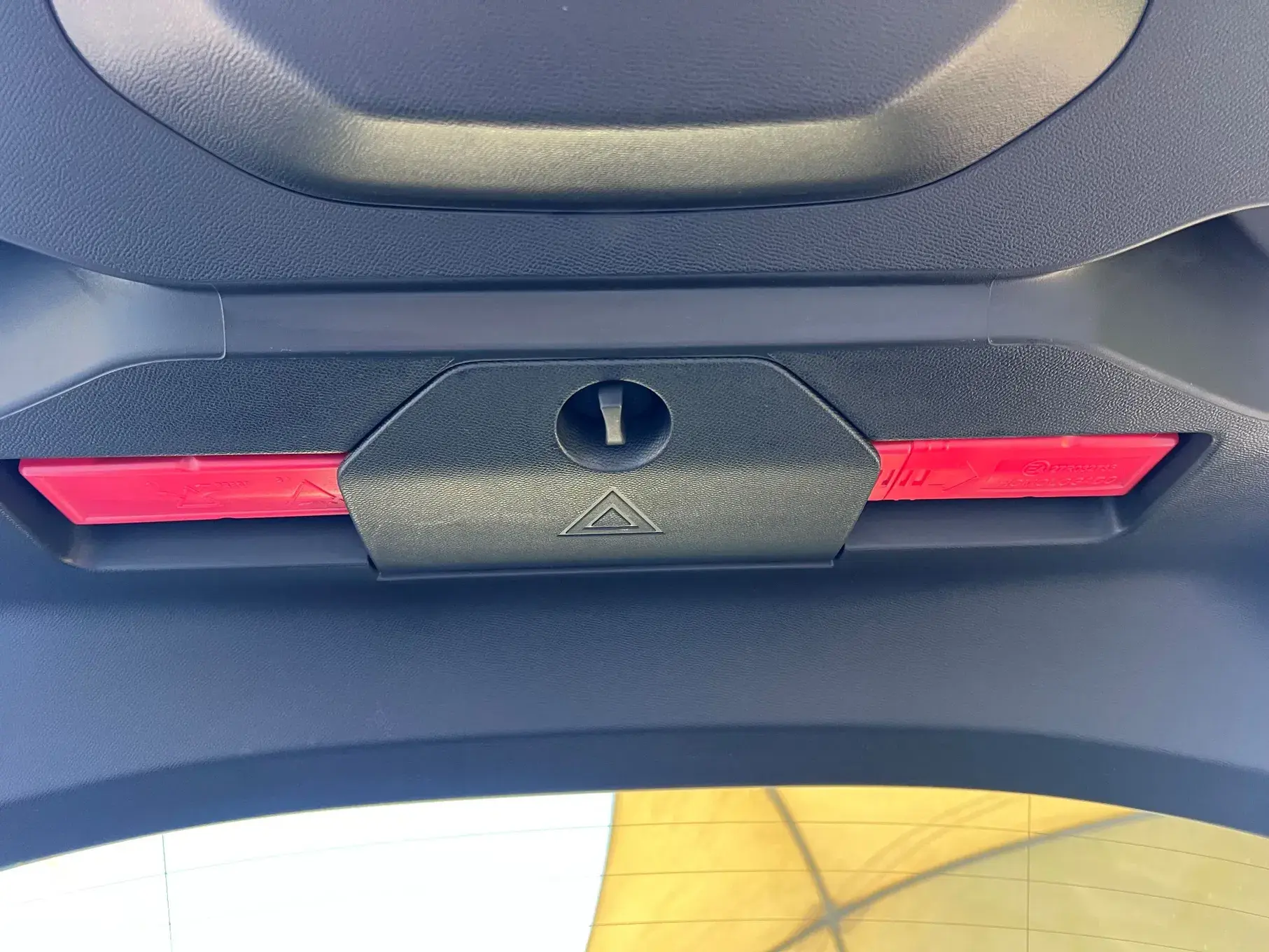 Peugeot 2008 PureTech 130 EAT8 Allure 48