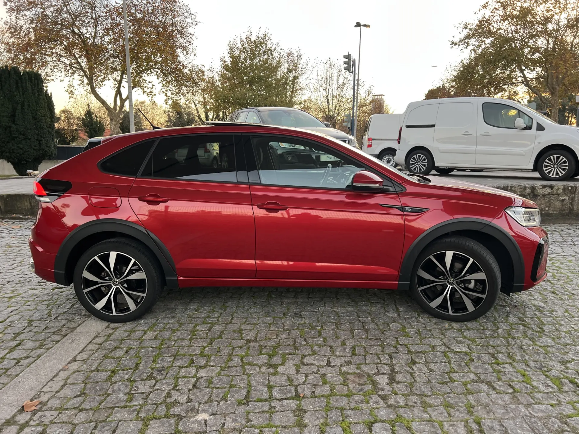 Volkswagen Taigo 1.0 TSI R LINE DSG 110 cv 5