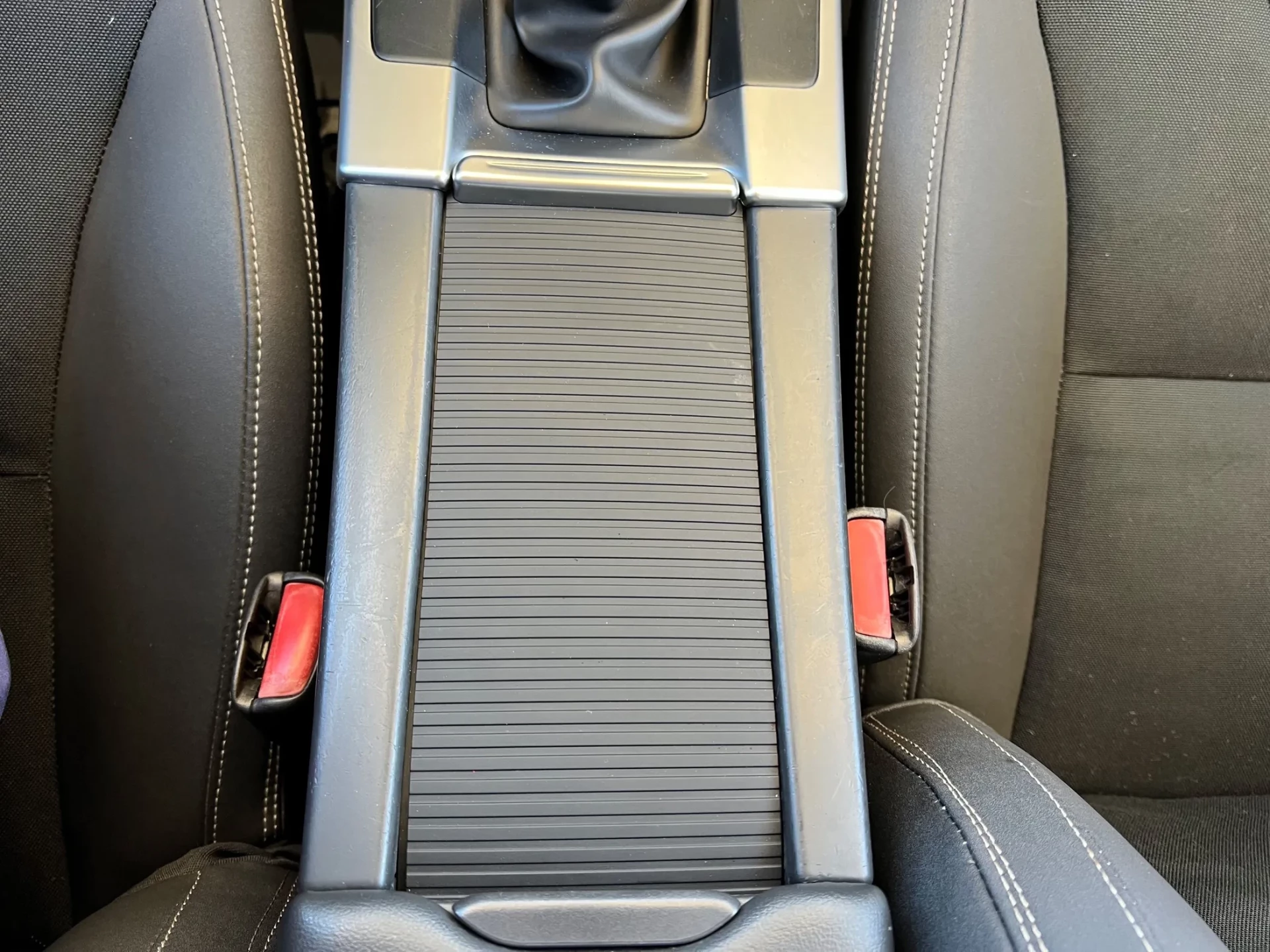 Volvo XC 60 2.4 D Drive Momentum 31