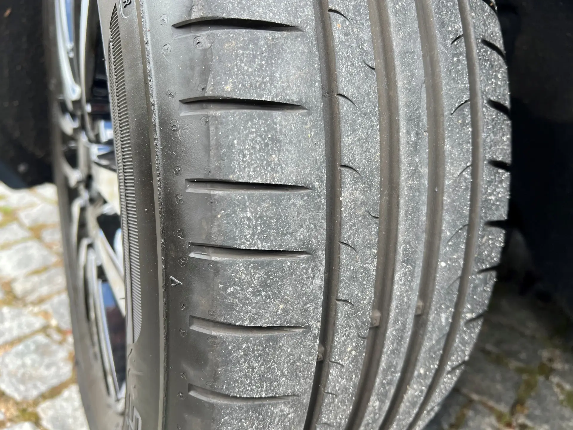 Volvo V40 Cross Country 1.5 T3 Plus Geartronic 20