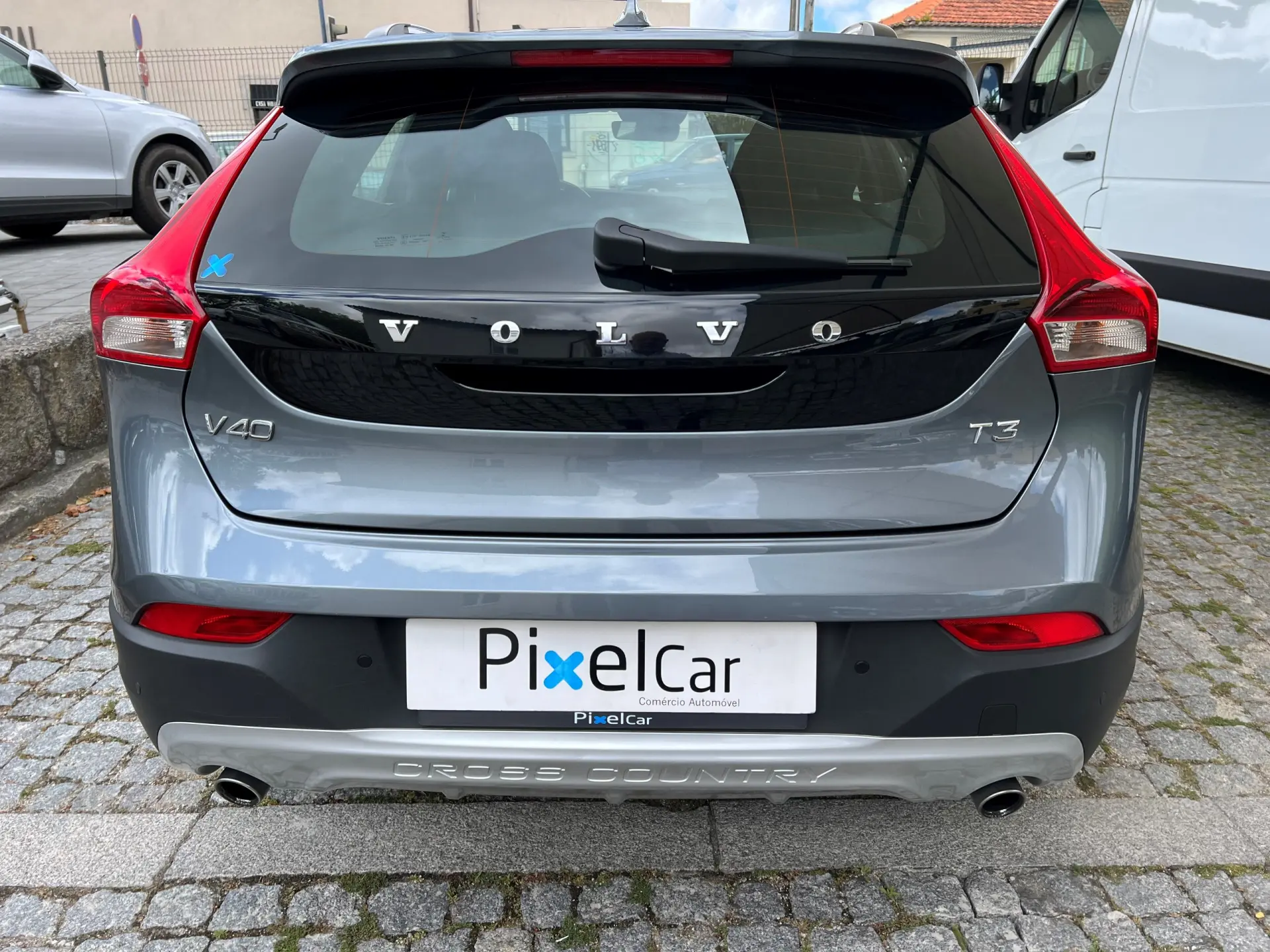 Volvo V40 Cross Country 1.5 T3 Plus Geartronic 7