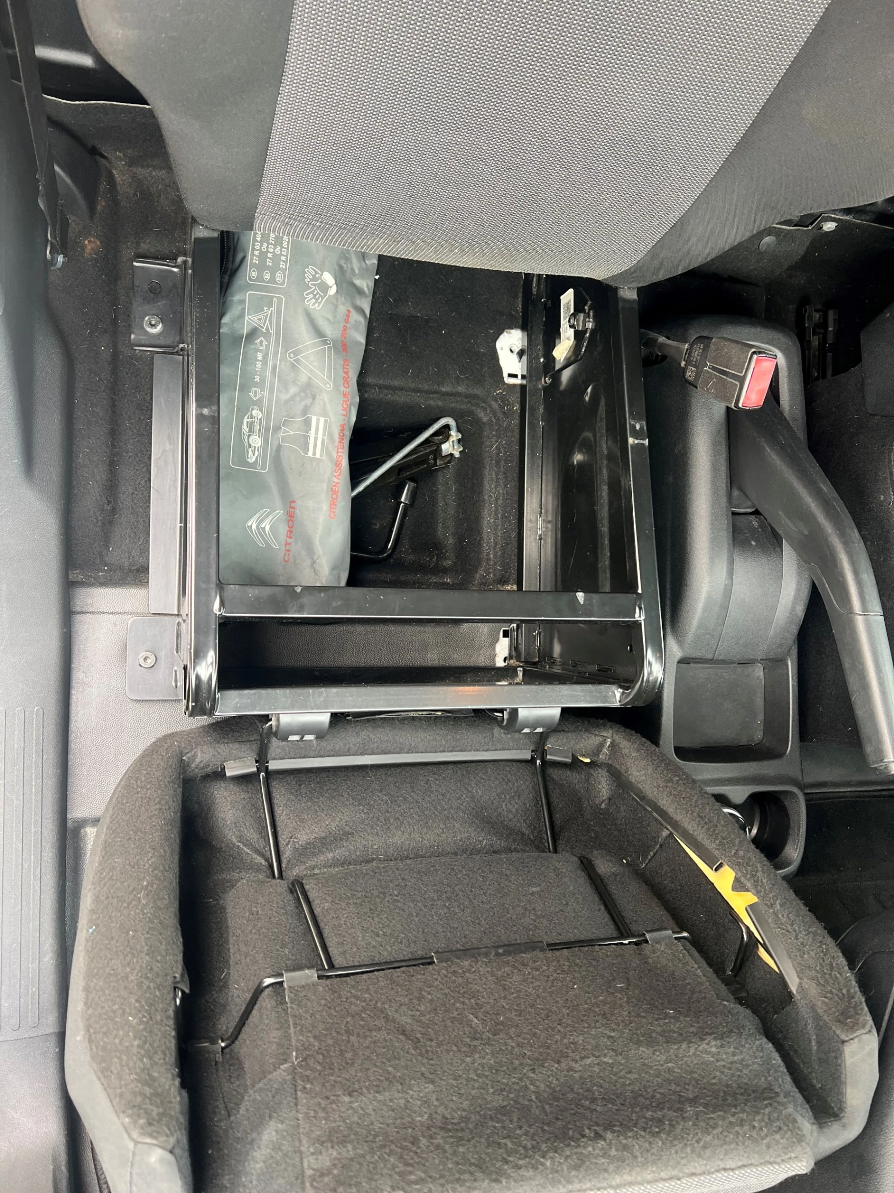 Citroën Berlingo 1.6 BlueHDi Feel 28