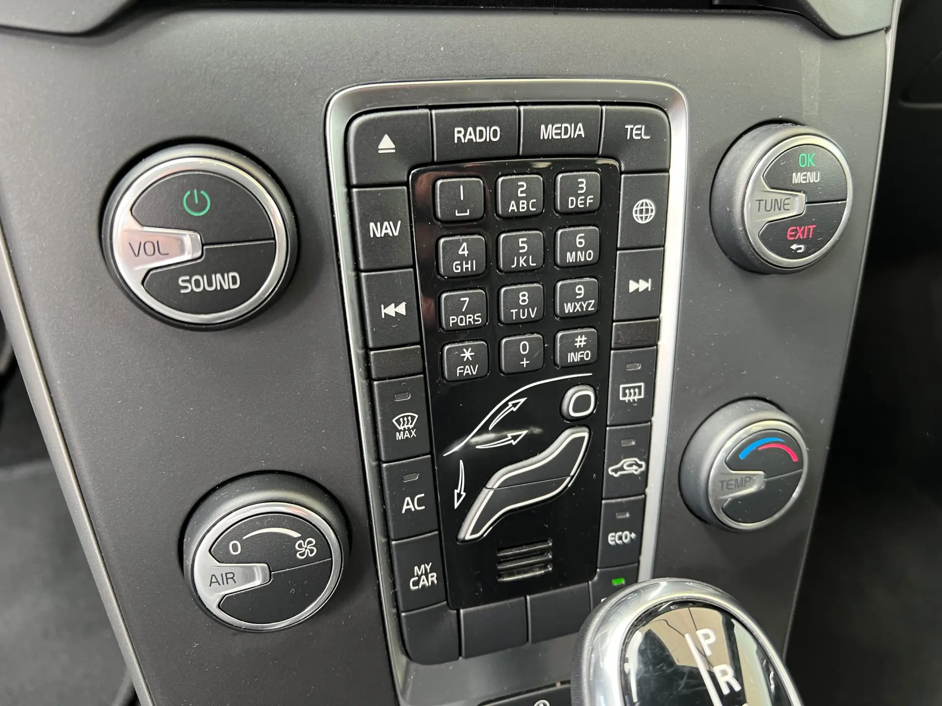 Volvo V40 Cross Country 1.5 T3 Plus Geartronic 38