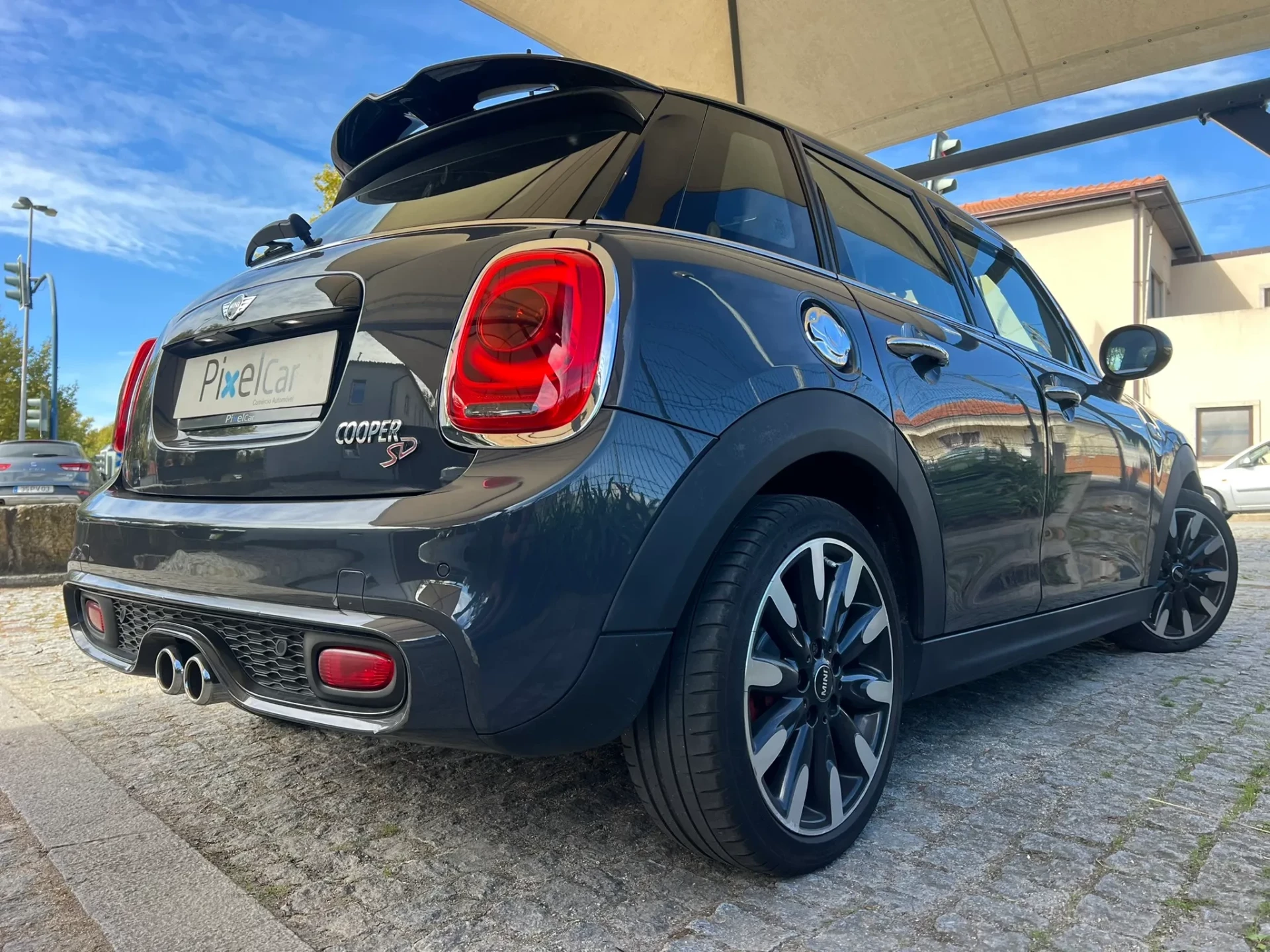MINI John Cooper Works COOPER SD 7
