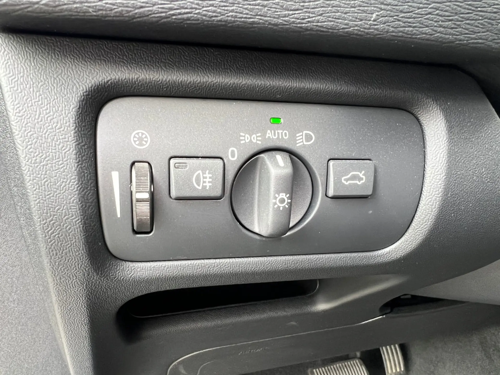 Volvo V40 Cross Country 1.5 T3 Plus Geartronic 22