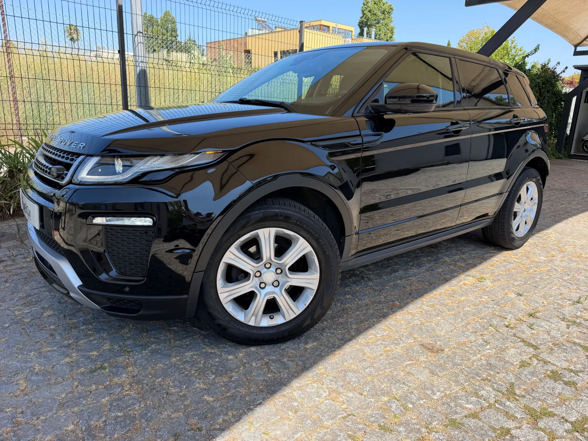 Land Rover Range Rover Evoque 2.0 eD4 SE Dynamic 9