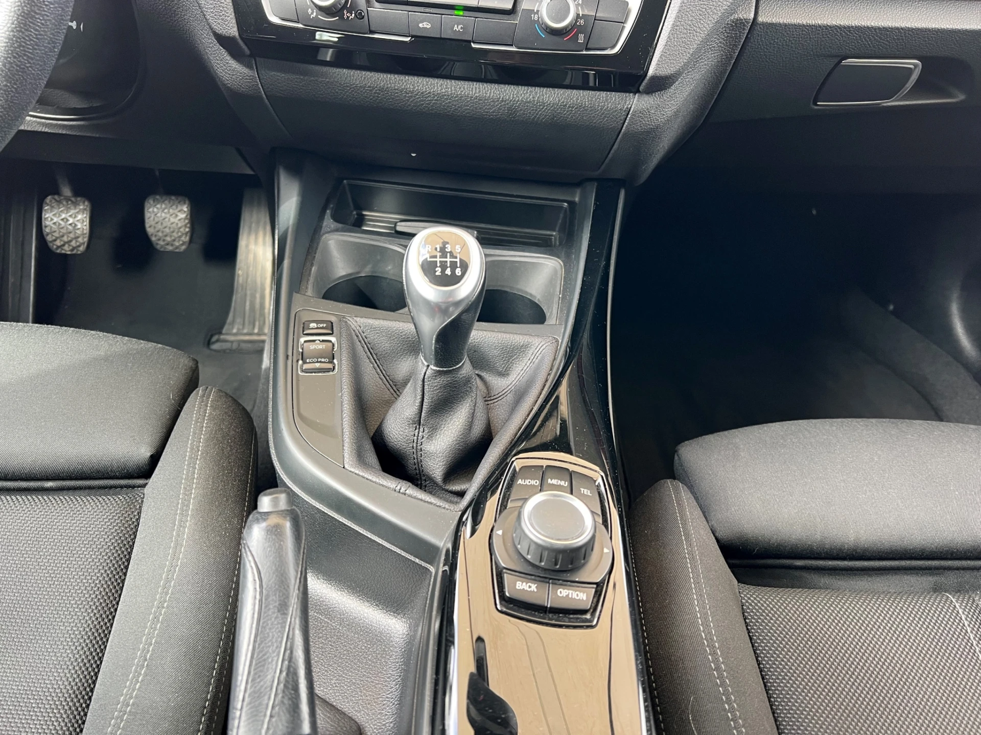 BMW 116 d EDynamics Line Sport 29