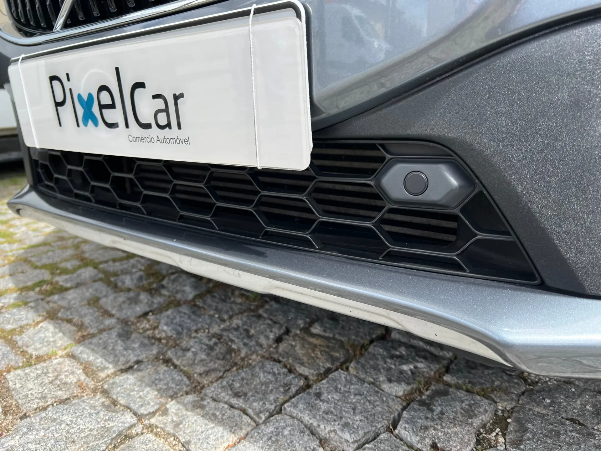 Volvo V40 Cross Country 1.5 T3 Plus Geartronic 12