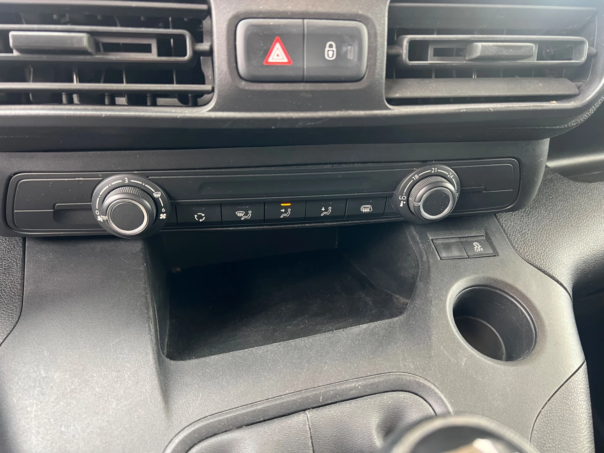 Citroën Berlingo 1.6 BlueHDi Feel 20