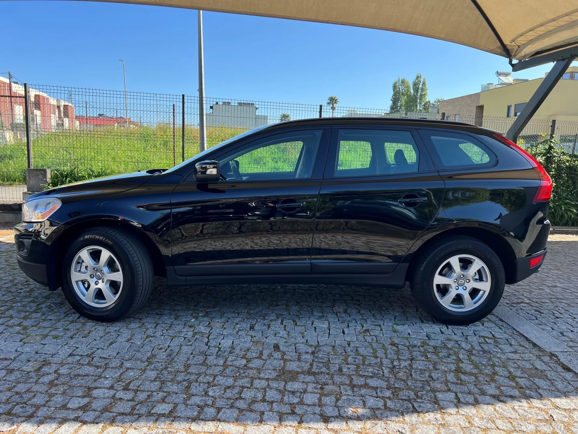 Volvo XC 60 2.4 D Drive Momentum 8