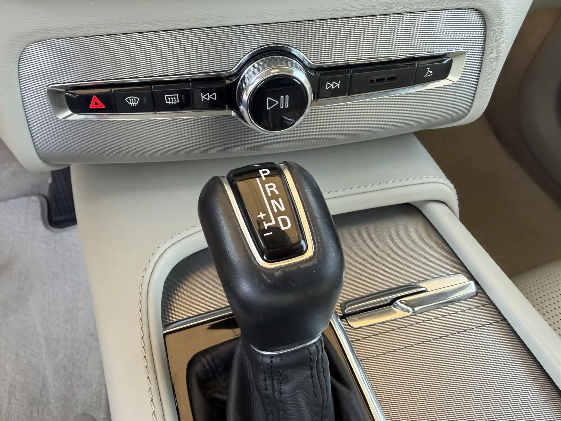 Volvo XC 90 2.0 D4 Inscription 35