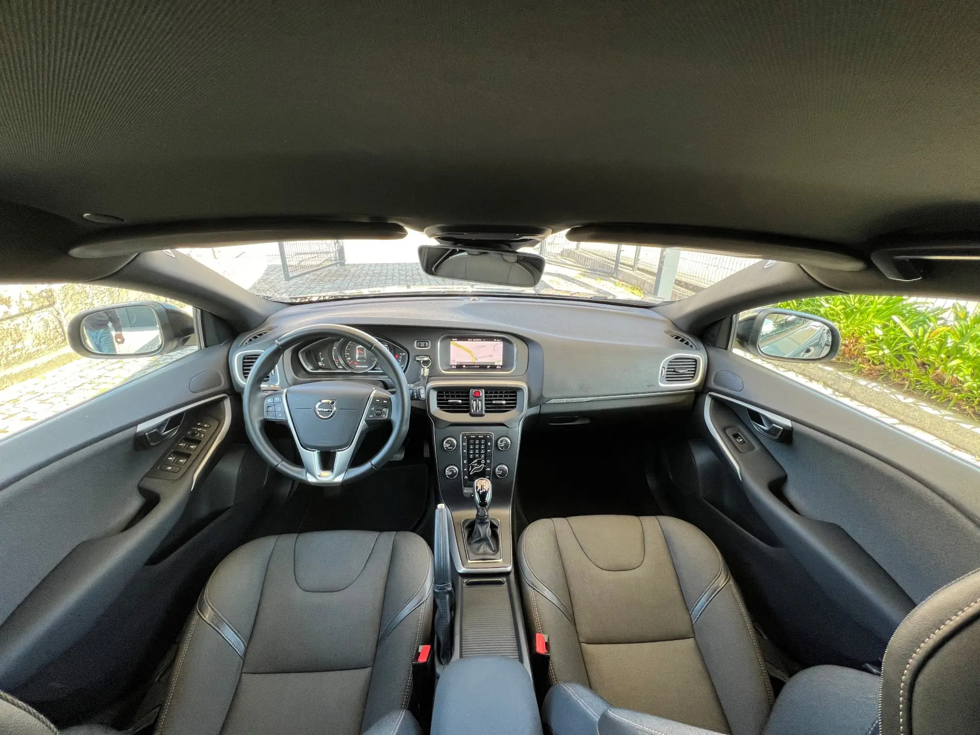 Volvo V40 Cross Country 1.5 T3 Plus Geartronic 26