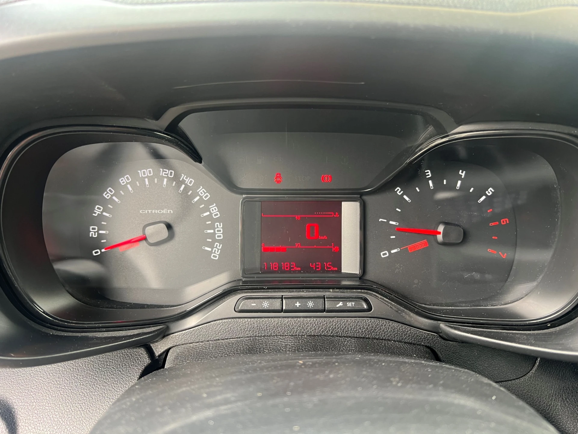Citroën Berlingo 1.6 BlueHDi Feel 17