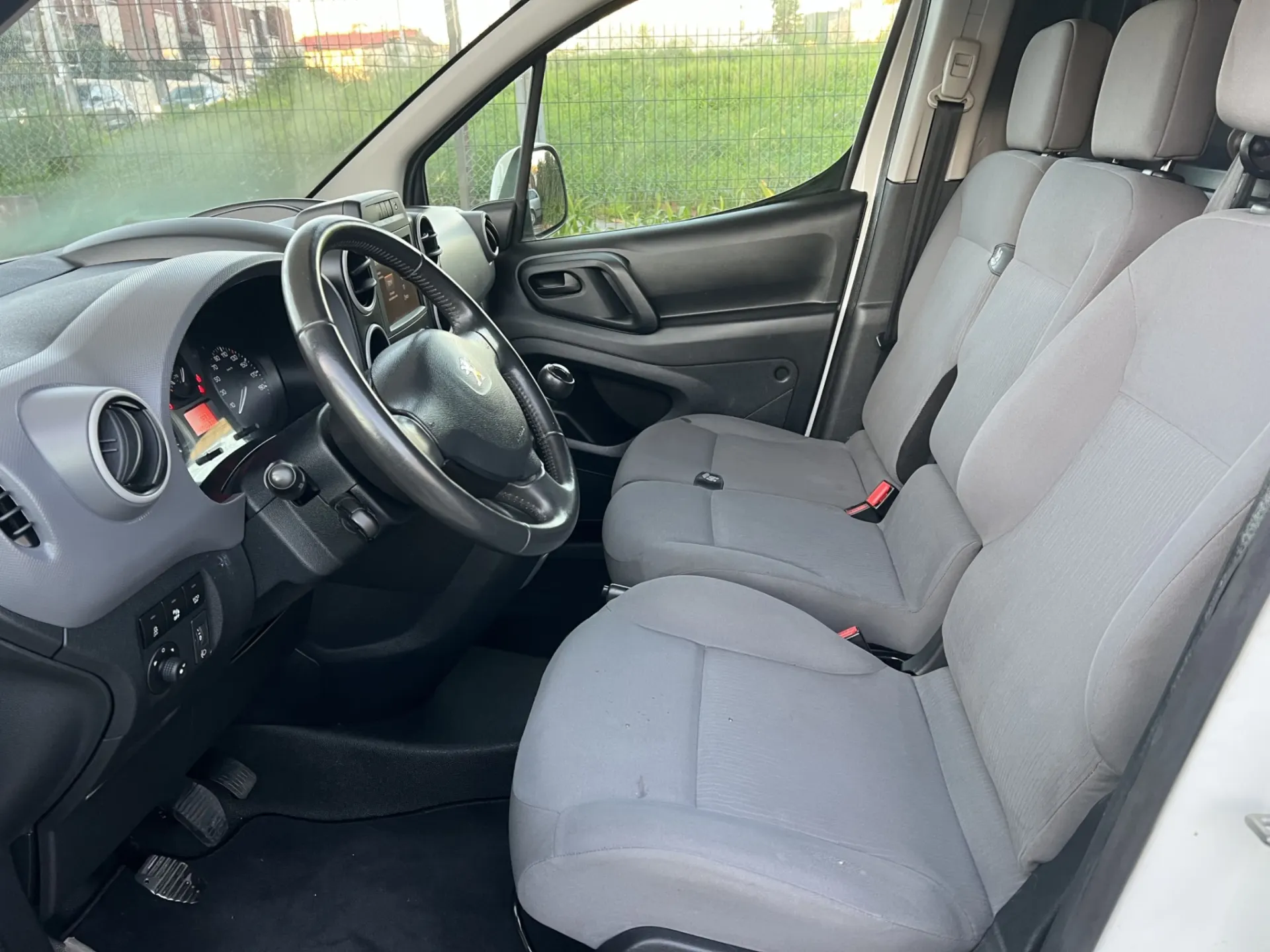 Peugeot Partner Partner 16 HDI 3 Lug 21