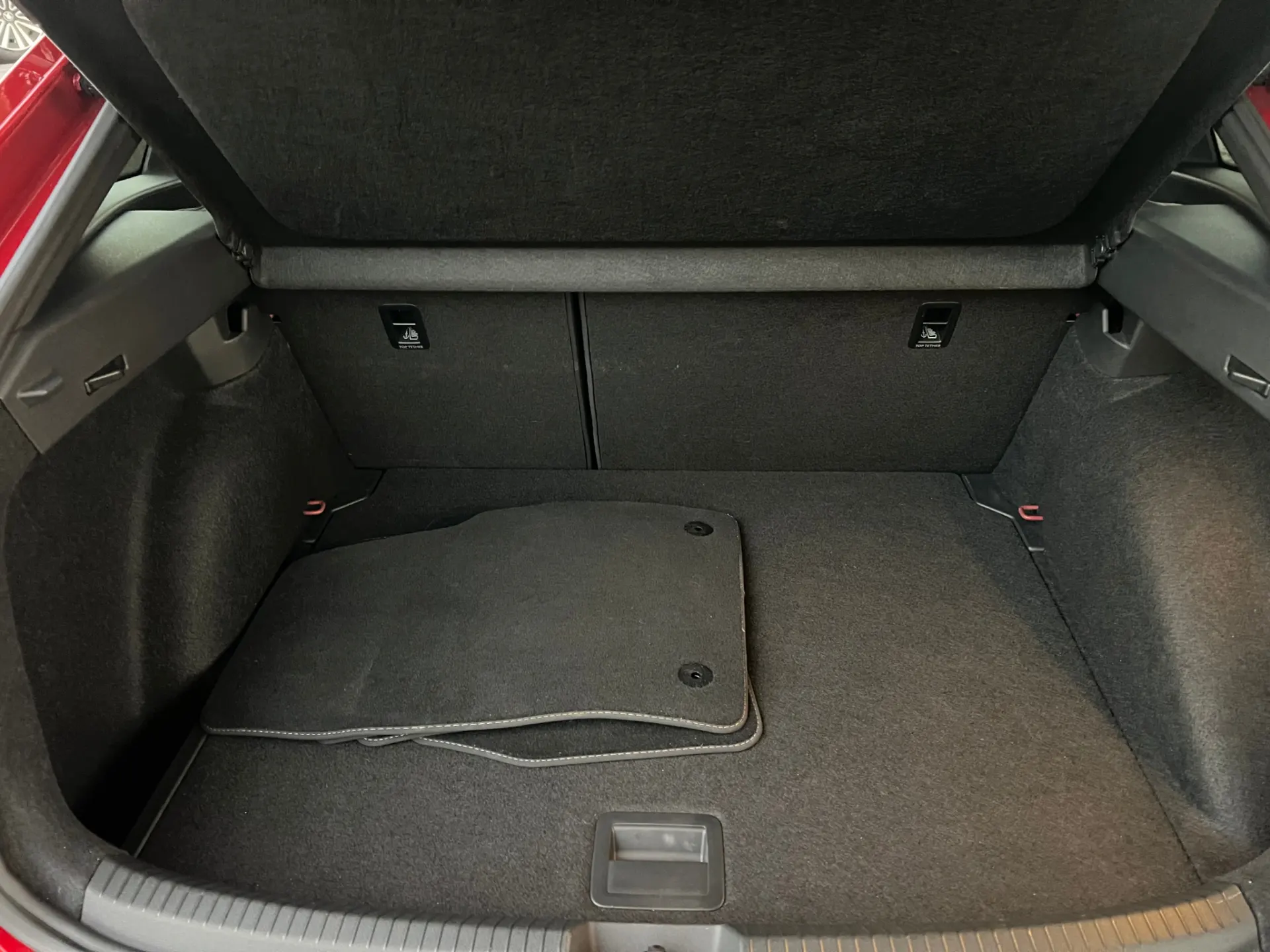 Volkswagen Taigo 1.0 TSI R LINE DSG 110 cv 50