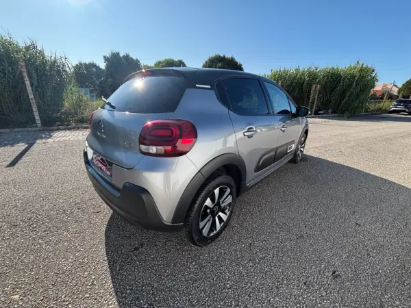 Citroen C3 1.2 PureTech Shine 12