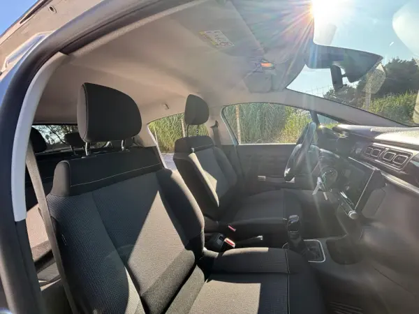 Citroen C3 1.2 PureTech Shine 24