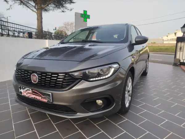 Fiat Tipo 1.3 M-Jet Easy 6
