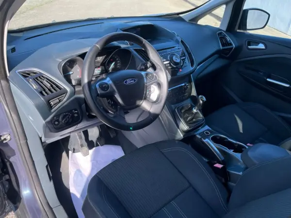 Ford C-Max 1.6 TDCi Titanium 28