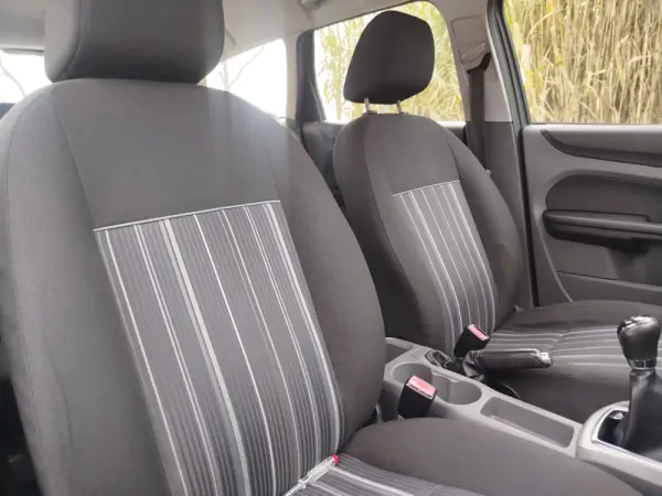 Ford Focus 1.6 TDCi Titanium 19