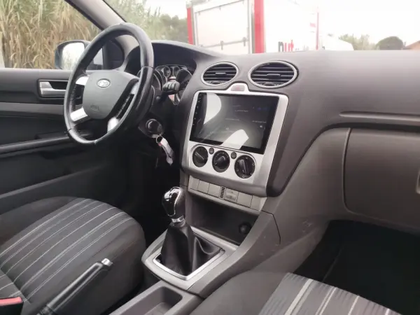 Ford Focus 1.6 TDCi Titanium 28