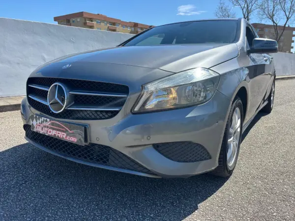 Mercedes-Benz A 180 CDi BlueEfficiency Urban Aut. 2
