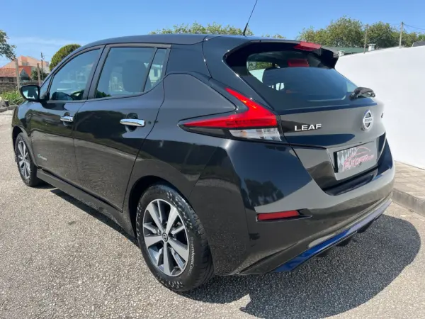 Nissan Leaf 40 kWh TEKNA 6