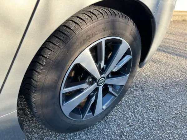 Nissan Leaf Tekna ProPilot Park 3