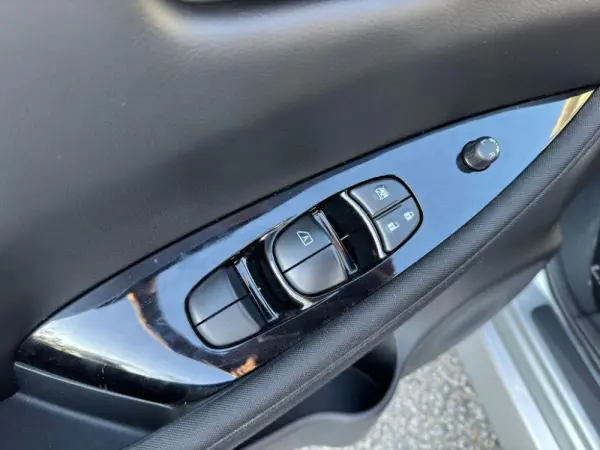 Nissan Leaf Tekna ProPilot Park 7
