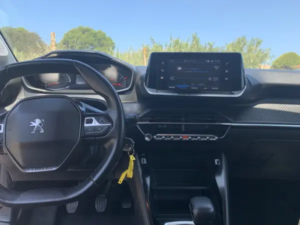 Peugeot 208 1.5 BlueHDi Allure 11
