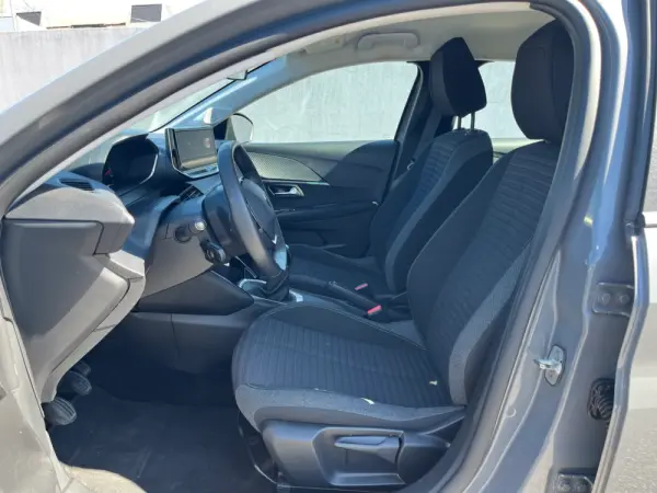 Peugeot 208 1.2 PureTech Like 16