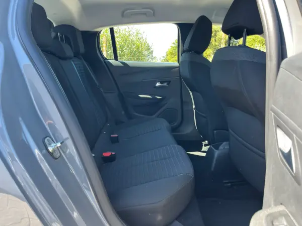 Peugeot 208 1.2 PureTech Like 28