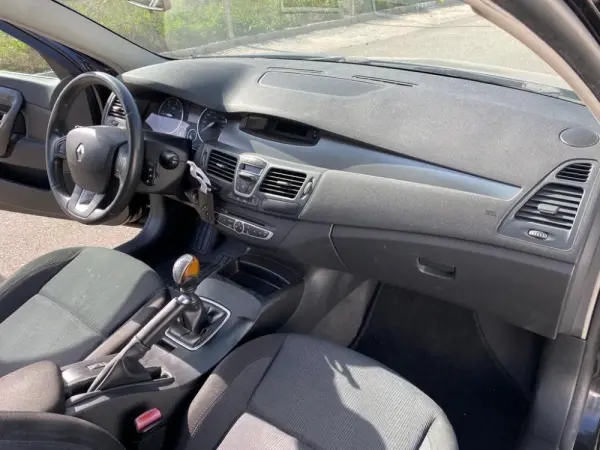 Renault Laguna Break 1.5 dCi Dynamique S 15