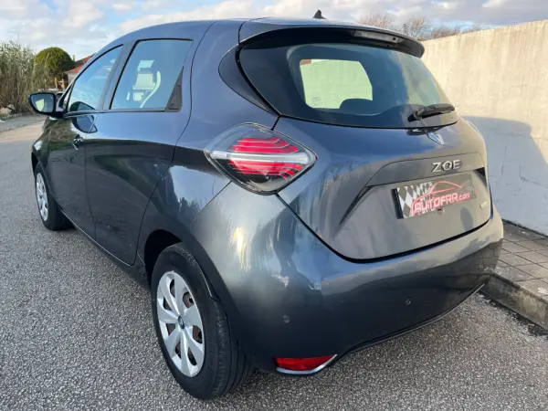 Renault Zoe (c/ Bateria) Zen 50 6