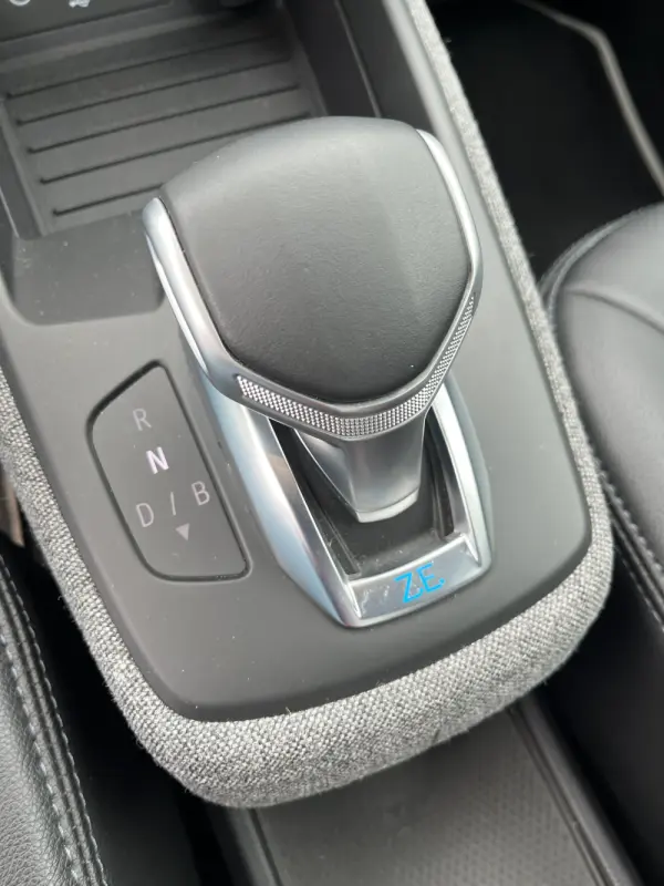Renault Zoe (c/ Bateria) Limited 50 17