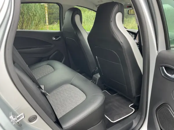Renault Zoe (c/ Bateria) Limited 50 30
