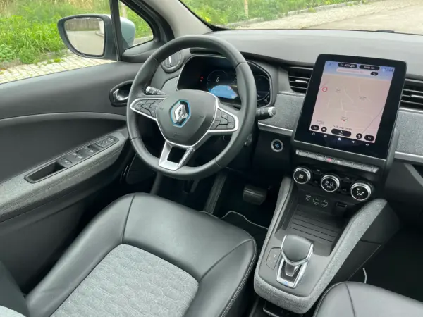 Renault Zoe (c/ Bateria) Limited 50 35