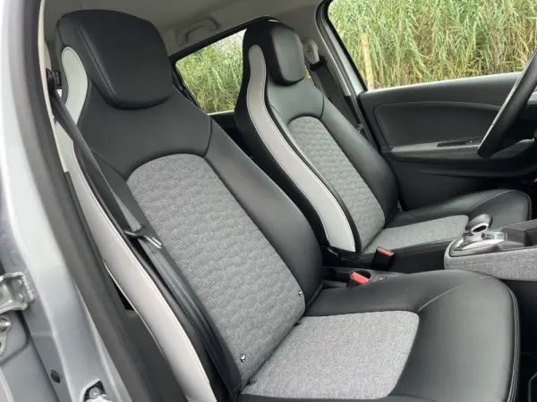 Renault Zoe (c/ Bateria) Limited 50 37