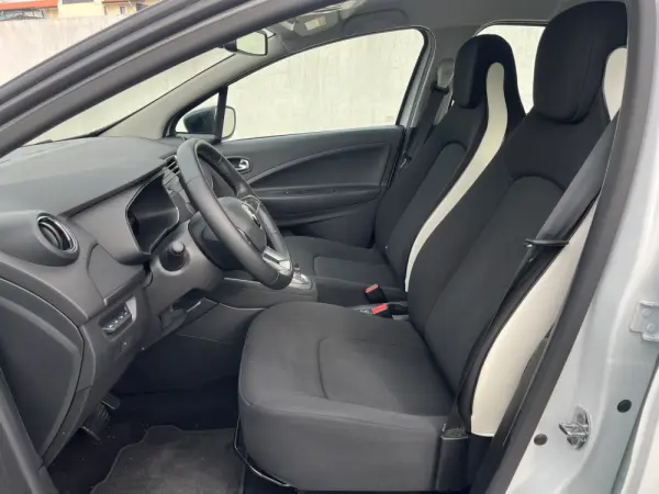 Renault Zoe (c/ Bateria) Intens 50 19