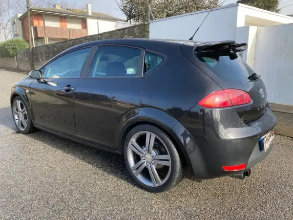 SEAT Leon 2.0 Tdi FR DSG 9
