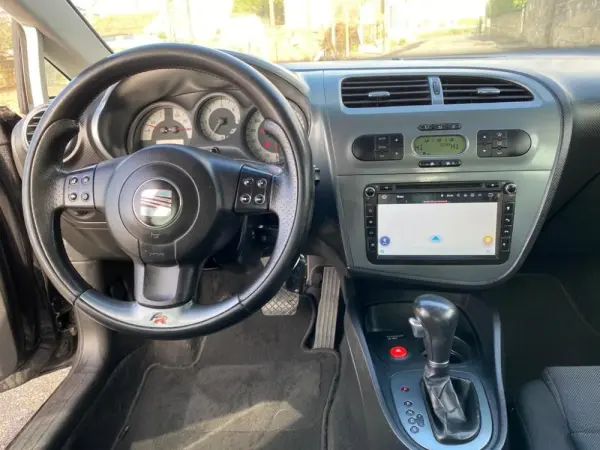 SEAT Leon 2.0 Tdi FR DSG 28