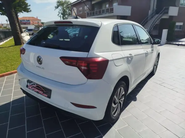 Volkswagen Polo 1.0 TSI Urban 11