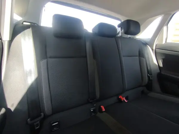 Volkswagen Polo 1.0 TSI Urban 22