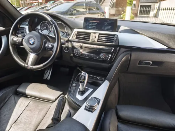 BMW 320 d Aut. M Sport 22