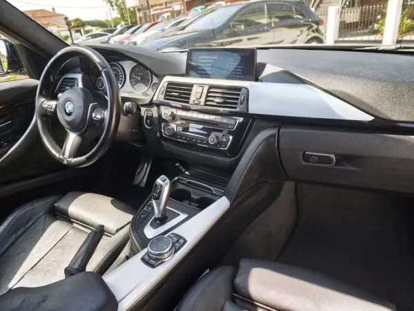 BMW 320 d Aut. M Sport 8