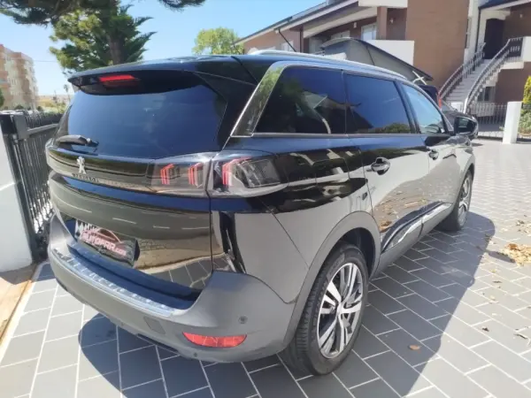 Peugeot 5008 1.2 PureTech Allure Pack 5